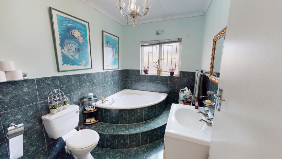 4 Bedroom Property for Sale in Rustdal Western Cape